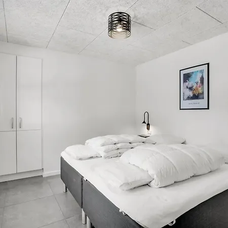 Patrice - 300m From The Sea By Interhome * Stroby