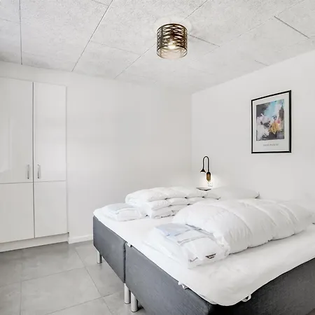 Patrice - 300m From The Sea By Interhome *